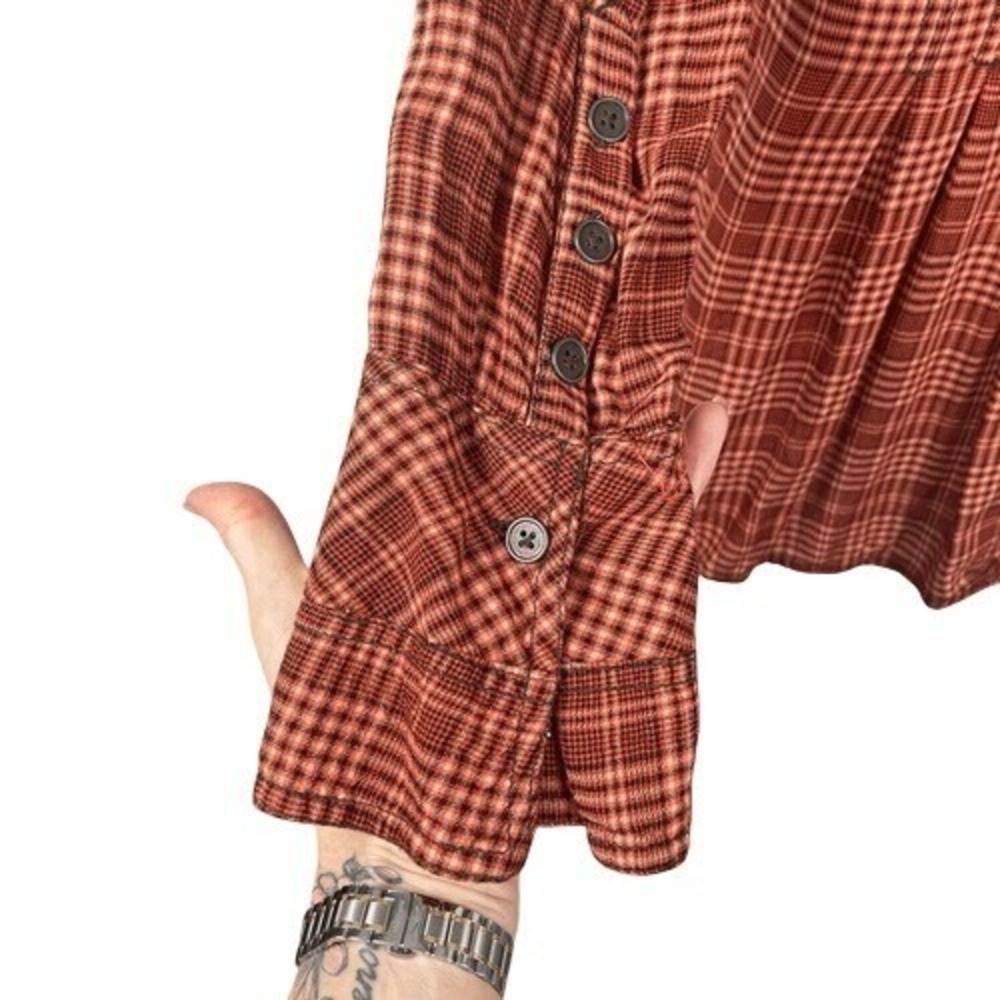 We The Free Catalynn‎ Plaid Hook-and-Eye Fitted Top Red XS - Picture 8 of 12